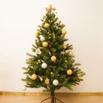 クリスマスツリーのおすすめ激選！【ツリーの種類やサイズ、選び方】電飾も！